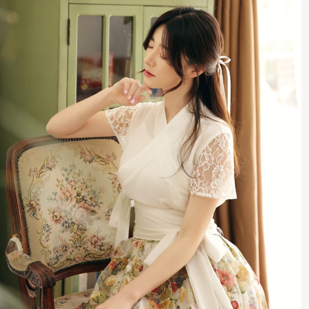Korean Hanbok Blouse Nari Lace Jeogori